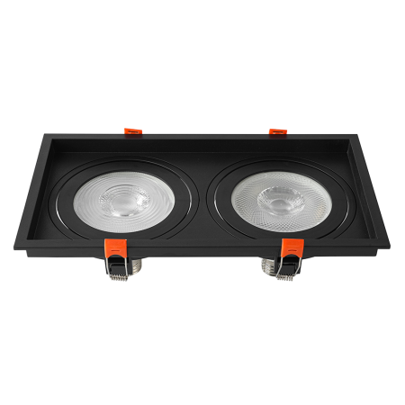 O Spot de Embutir LOYO Duplo, compatível com lâmpadas PAR30 e soquetes E27, oferece iluminação potente e direcionada em dois pontos, ideal para valorizar elementos do ambiente com eficiência. Seu design embutido garante um acabamento discreto e sofisticado, sendo perfeito para projetos residenciais ou comerciais que exigem funcionalidade e impacto visual.