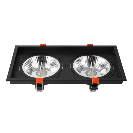 O Spot de Embutir LOYO Duplo, compatível com lâmpadas AR111 e soquetes GU10, proporciona iluminação focal potente com dois pontos de luz em um único corpo. Ideal para destacar áreas específicas com precisão, seu design embutido oferece um acabamento limpo e elegante, perfeito para ambientes residenciais ou comerciais que valorizam funcionalidade aliada à estética.