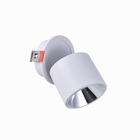 O Spot LED de Embutir ALNY da Nordecor, com 10W e 3.000K, se destaca por ser direcionável, proporcionando uma iluminação personalizada e focal. Ideal para destacar pontos específicos ou criar atmosferas distintas em um ambiente, este spot oferece uma luz quente e convidativa, perfeita para espaços que buscam versatilidade e conforto luminoso.
