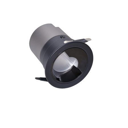 O Spot LED de Embutir ZAGLE WALL WASHER da Nordecor alia funcionalidade e estética, ideal para iluminação focada em paredes. Seu efeito wall washing realça texturas e obras de arte, graças à distribuição homogênea de luz. Com um IRC superior a 97, garante fidelidade nas cores, enquanto o UGR abaixo de 16 proporciona conforto visual. A precisão em tons vermelhos (R9 > 93) e a uniformidade de cor (SDCM < 5) o tornam perfeito para ambientes que valorizam a arte e design com qualidade luminotécnica.