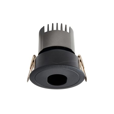 O Spot LED de Embutir MAYN da Nordecor, com lente arredondada, cria um facho luminoso único para uma iluminação confortável e esteticamente agradável. Com um alto IRC (>97) e um R9 superior a 93, garante uma reprodução de cores precisa, enquanto seu baixo UGR (